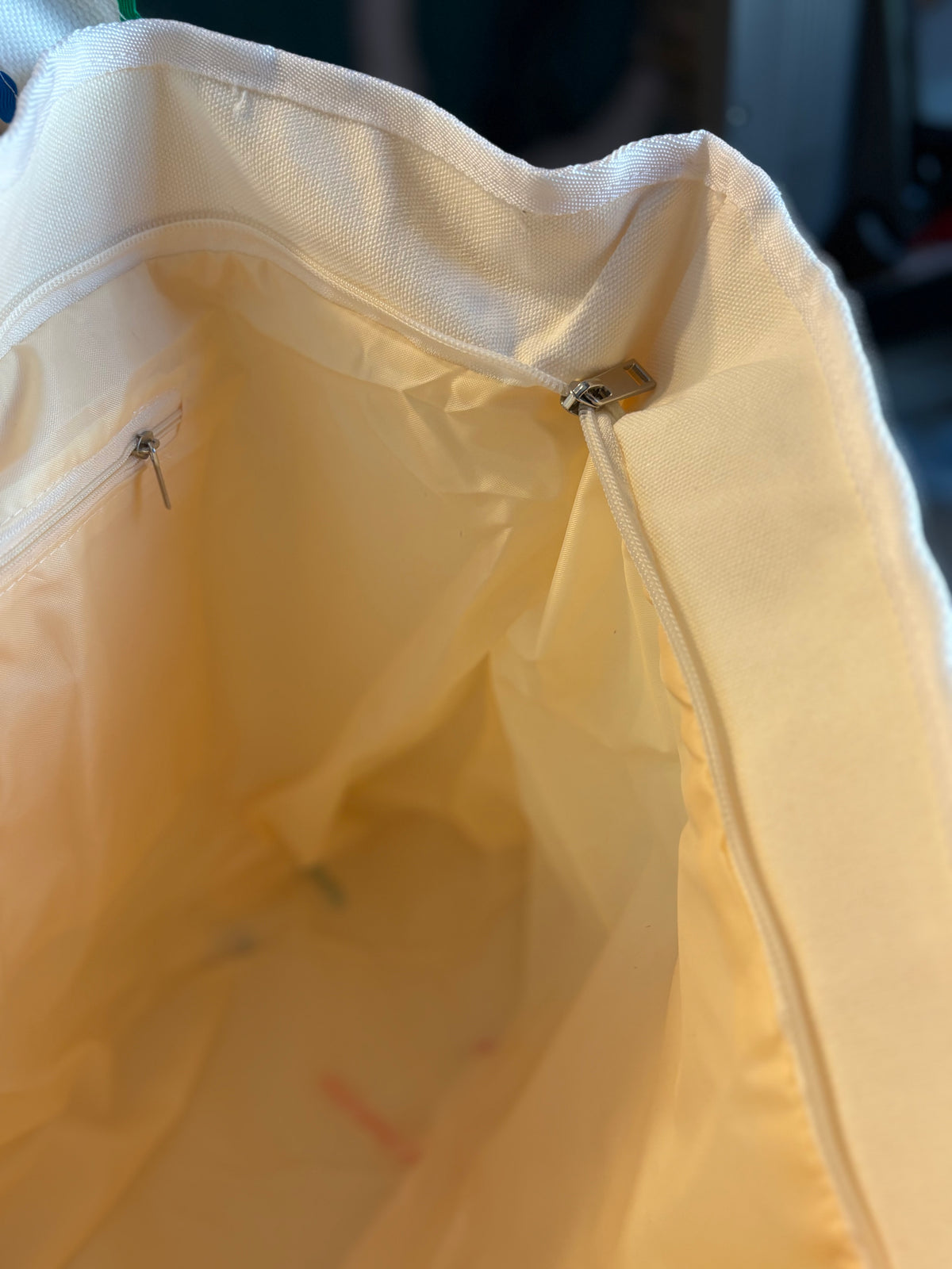Wholesale RTS – Rainbow Ricrac tote